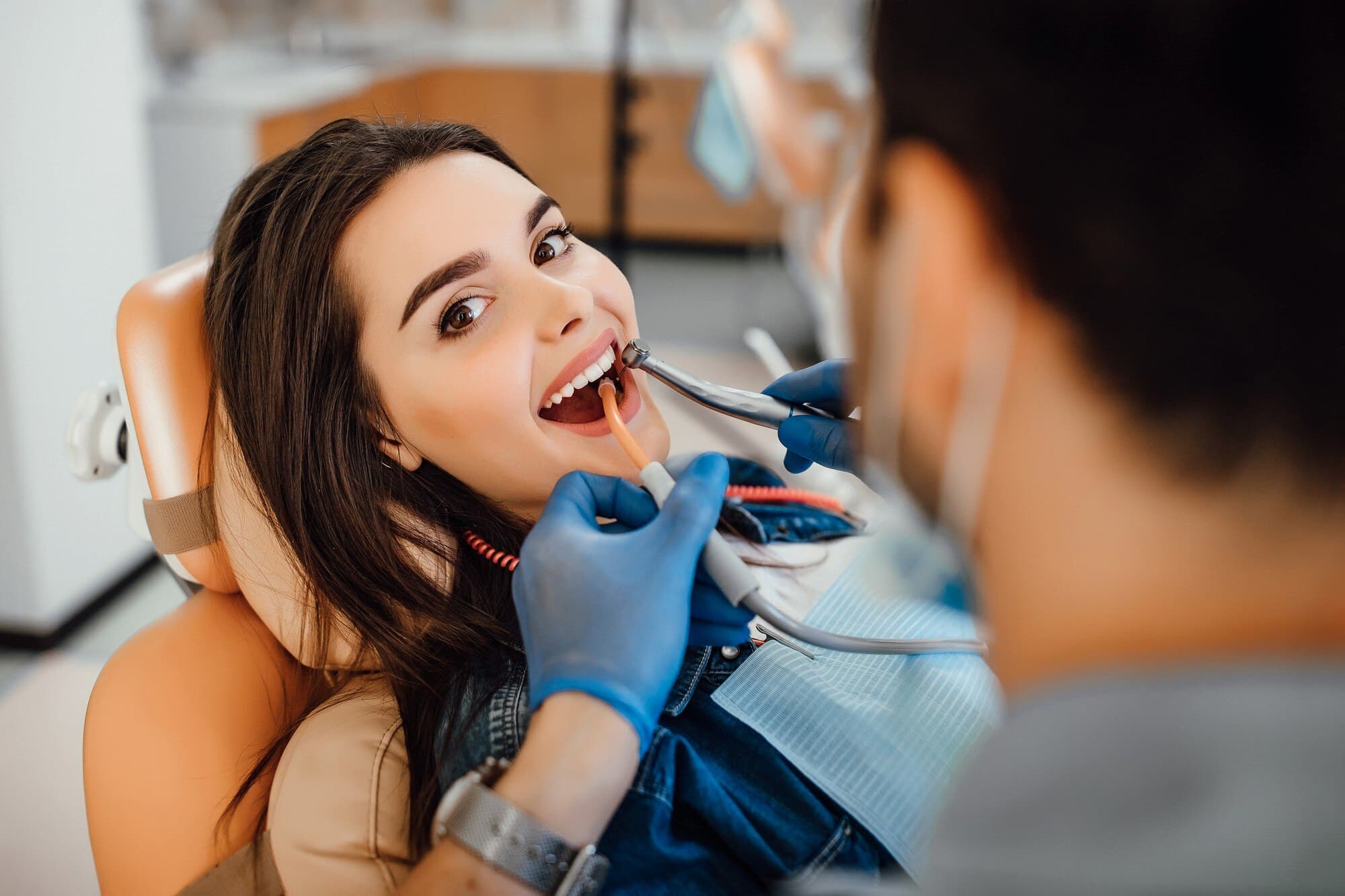 ¿Cómo elegir a tu dentista de confianza?